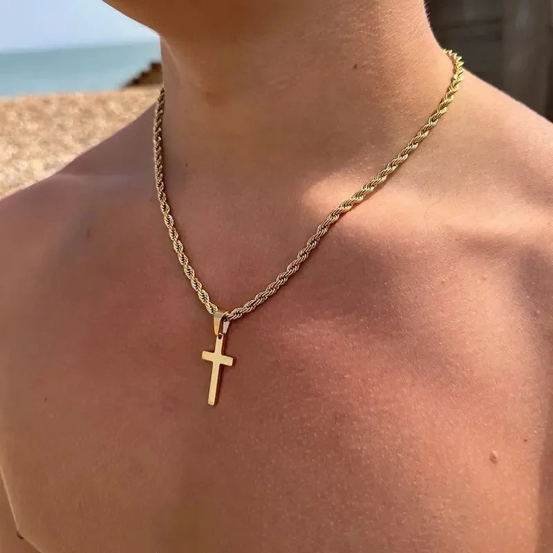 Santo Dogma — Collar Cruz Minimalista Acero Inoxidable