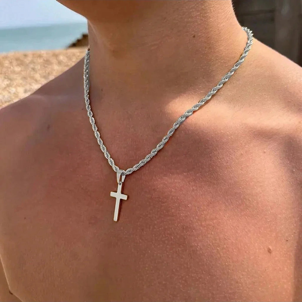 Santo Dogma — Collar Cruz Minimalista Acero Inoxidable